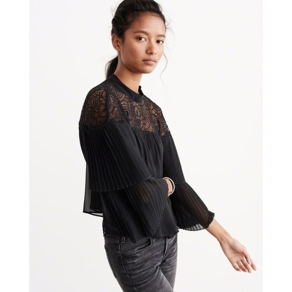 Abercrombie & Fitch Black Bell Sleeve Top XS